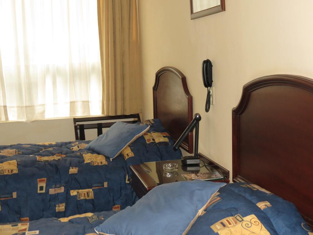 Hotel Plaza Mayor Lima Pokój zdjęcie